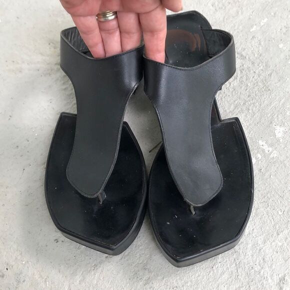 Robert Clergerie sandals - Picture 1 of 9